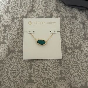Kendra Scott Gold and Green Pendant Necklace